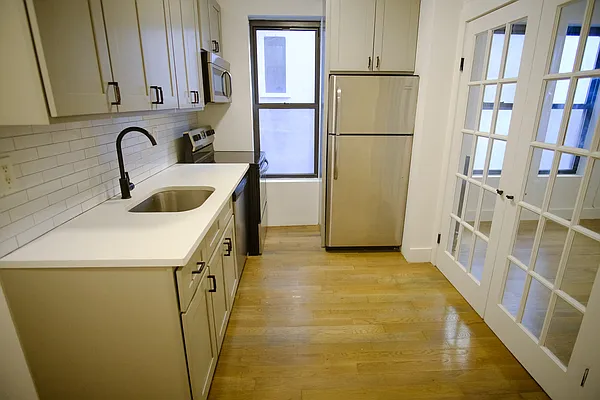 Rented by Bohemia Realty Group | media 1