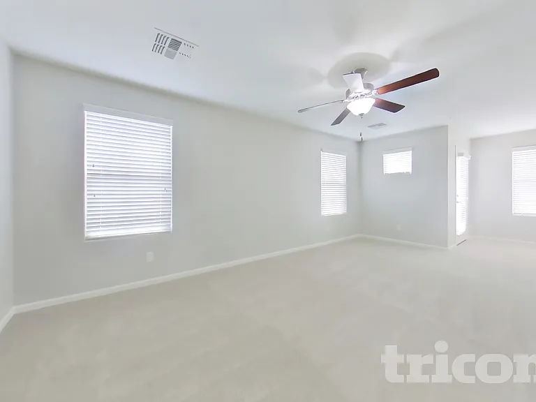12541 W Hummingbird Ter — Photo 7