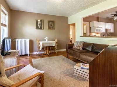 2759 Fairfield Ave APT 3, Bridgeport, CT, 06605
