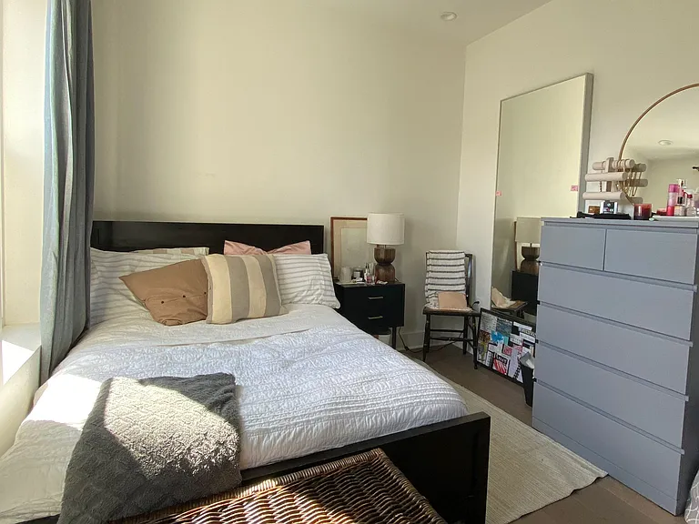 18 Q St NW #2 — Photo 26