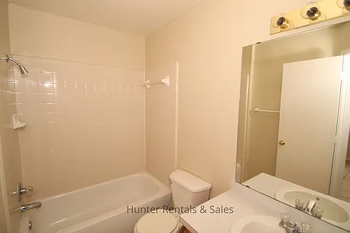 4504D Jeff Scott Dr Photo 1 4504D Jeff Scott Dr Photo 1