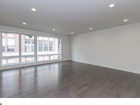 2nd image of 720-22 S Sartain St #2