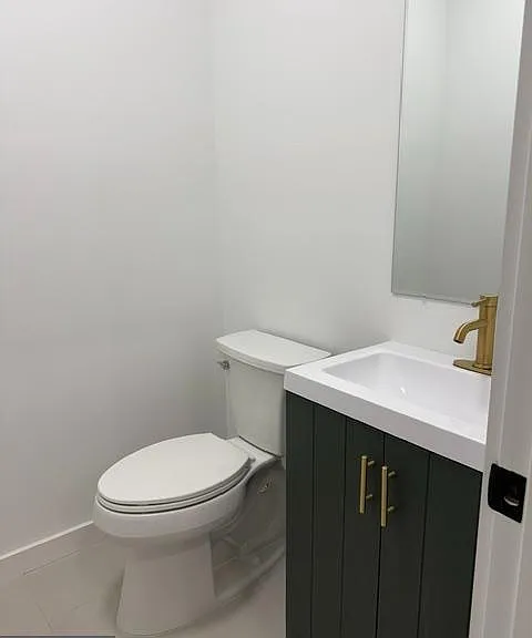 18 Pine St — Photo 8