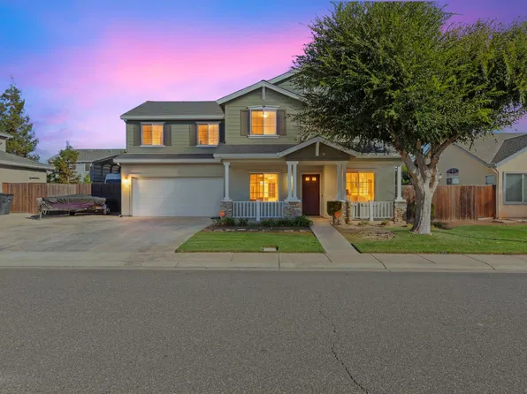 5614 Portico Dr, Riverbank, CA 95367