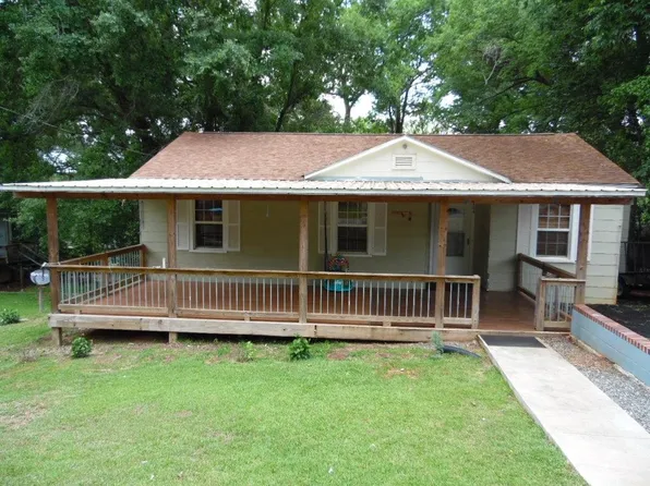 1106 Pine Ave, Quincy, FL 32351
