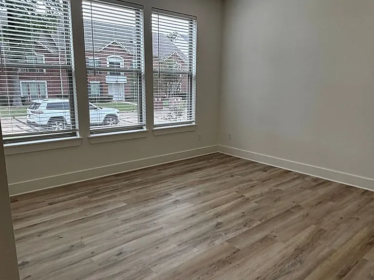 7 Fernwood Dr — Photo 9