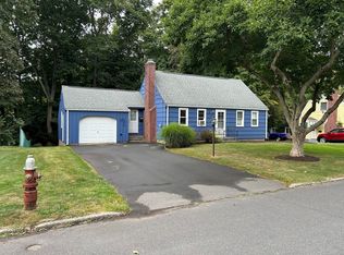 126 Robindale Dr, New Britain, CT 06053