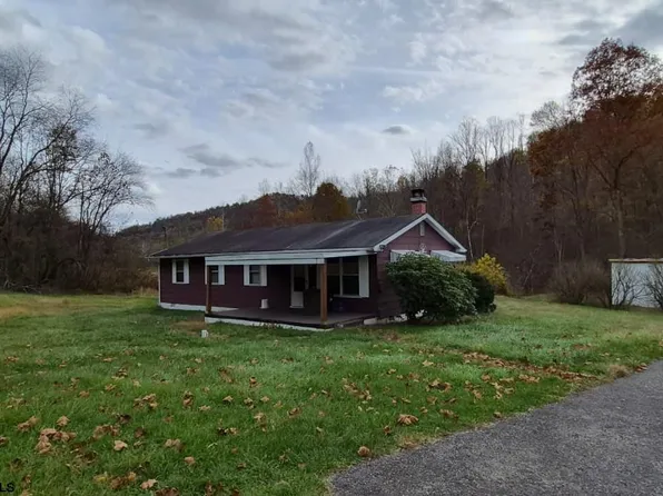 4265 Galloway Rd, Flemington, WV 26347
