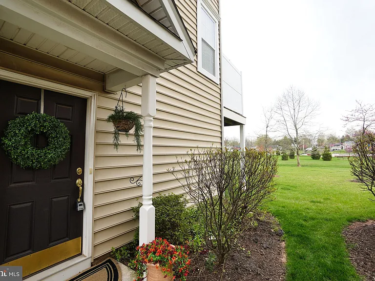 431 Williamson Ct — Photo 40