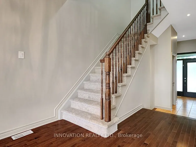 812 Fletcher Cir — Photo 7