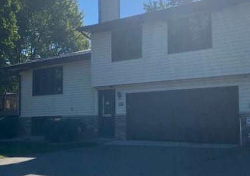 1st image of 7853 85th Ct N