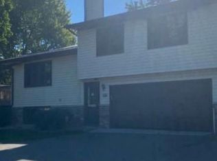 7853 85th Ct N, Brooklyn Park, MN 55445