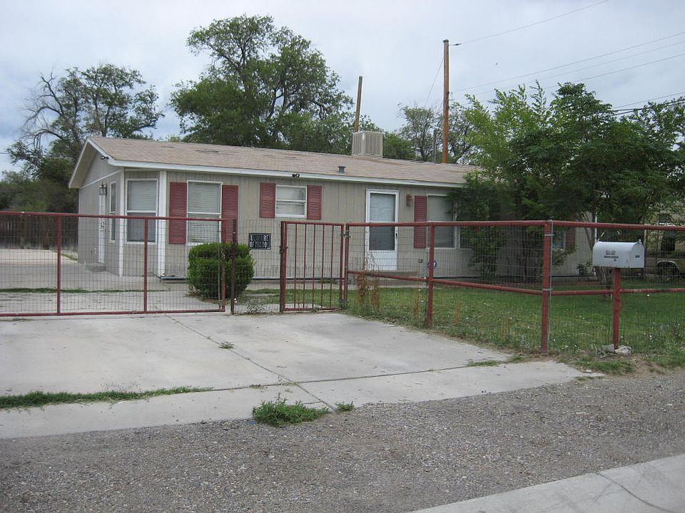 1st image of 1985 De Baca South Cir SW