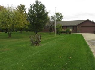 9057 Date Rd, Baroda, MI 49101