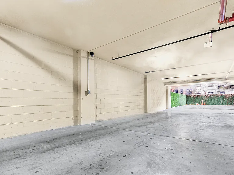 286 Linden Blvd #2E — Photo 11