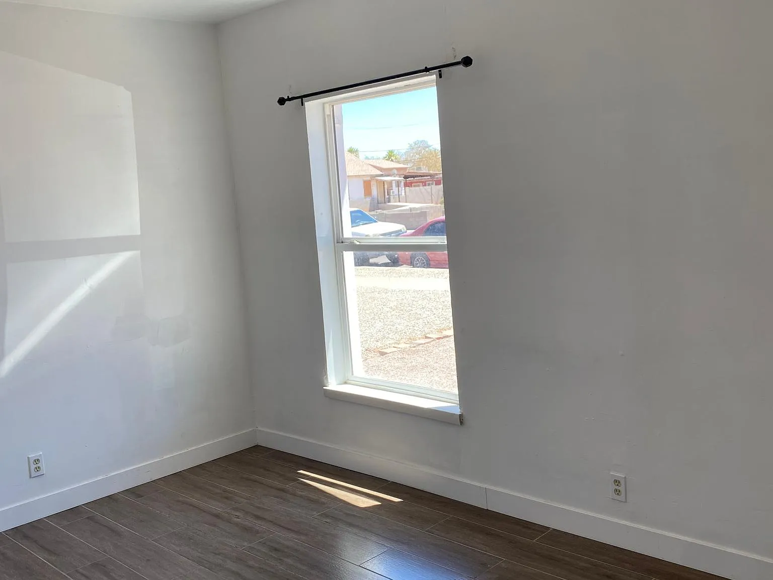 2 bed, 680 sqft, $1,500 — Photo 2