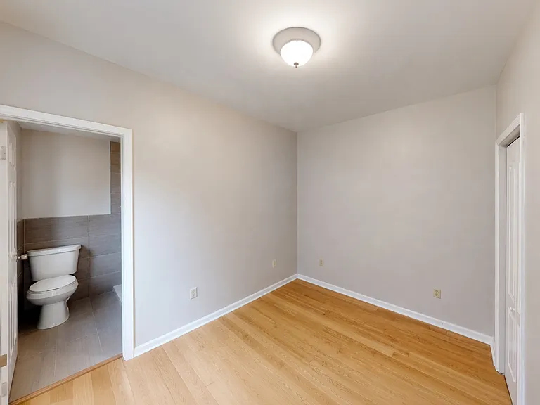 322 Melwood Ave — Photo 6