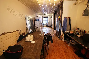 Rented by Nolita Group