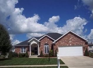 2156 Carlisle Ln, Valparaiso, IN 46385