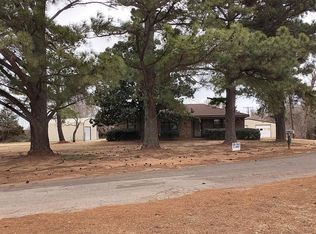 5967 County Road 42600, Paris, TX 75462