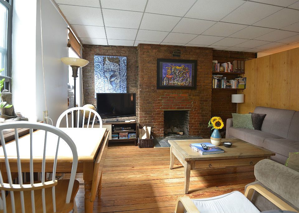 1st image of 111 Thompson St APT 8
