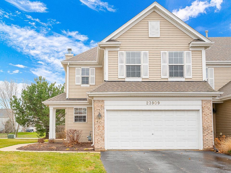 1st image of 23909 McMullin Cir