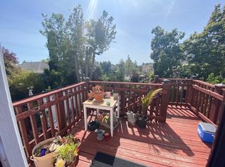 6121 Racine St, Oakland, CA 94609