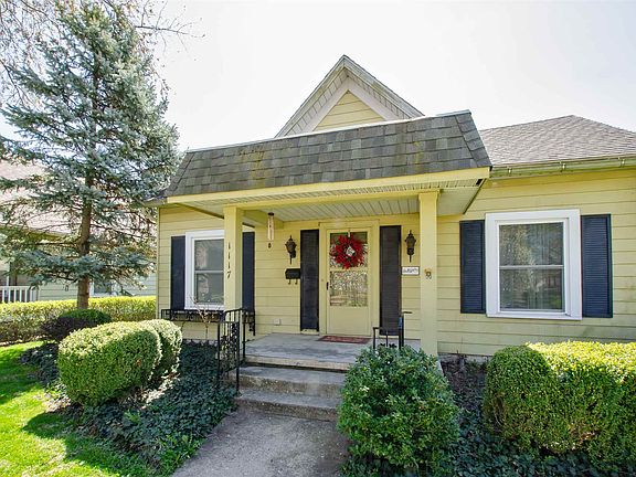 4th image of 1117 W Sycamore St