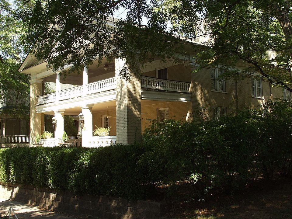 HISTORICAL HOME BUILT IN 1856