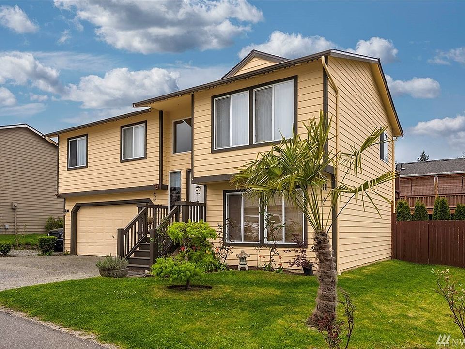 1st image of 8410 9th Pl NE
