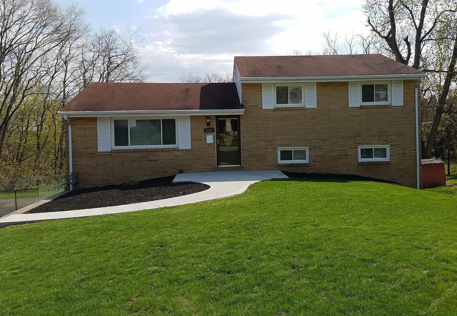 5424 Wolfe Dr photo 1