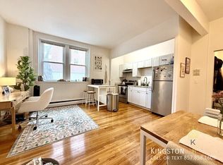 202 Saint Paul St #12R, Brookline, MA 02446