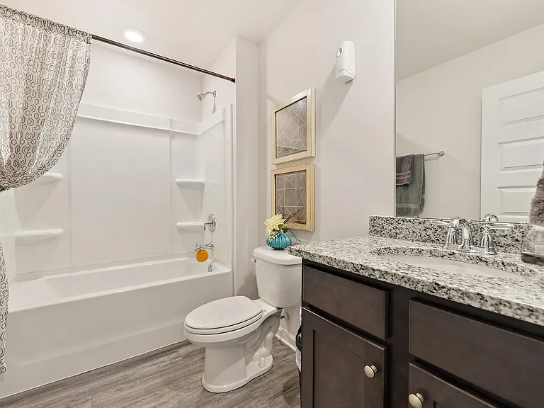 Emerald Lakes South — Photo 15