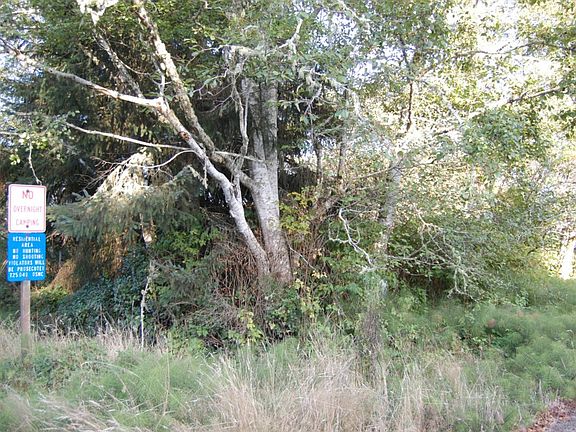 5th image of 698 Duck Lake Dr NE