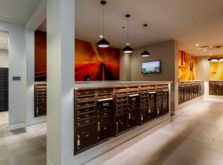 846 W Fullerton Ave #201, Chicago, IL 60614