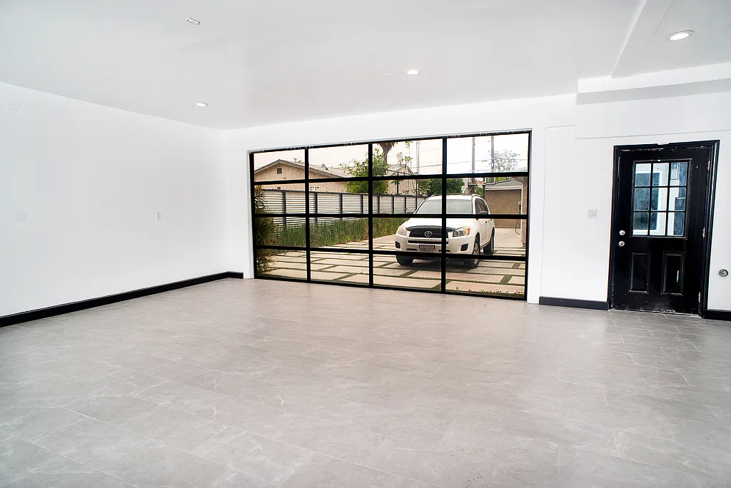 Studio, 450 sqft, $1,600 — Photo 4