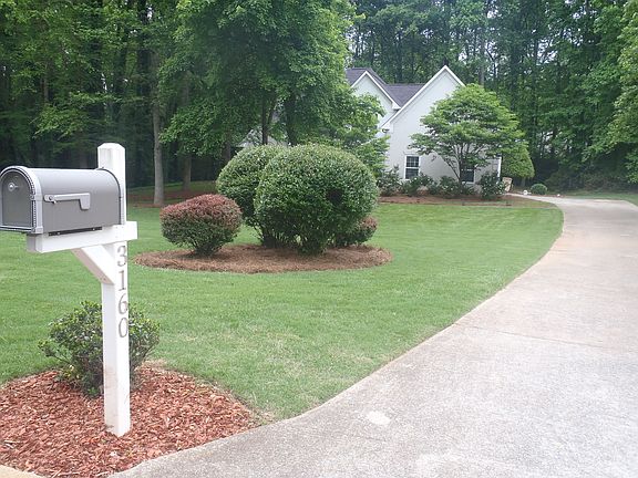 Front - Mature Landscaping