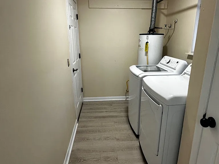 3003 Avenue O — Photo 22