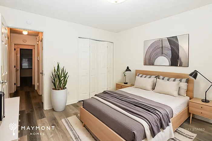 7074 Williamsburg Dr — Photo 10