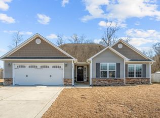 163 Prelude Dr, Richlands, NC 28574