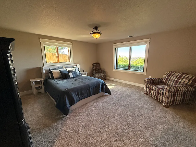 3245 E Boulder Heights Dr — Photo 17