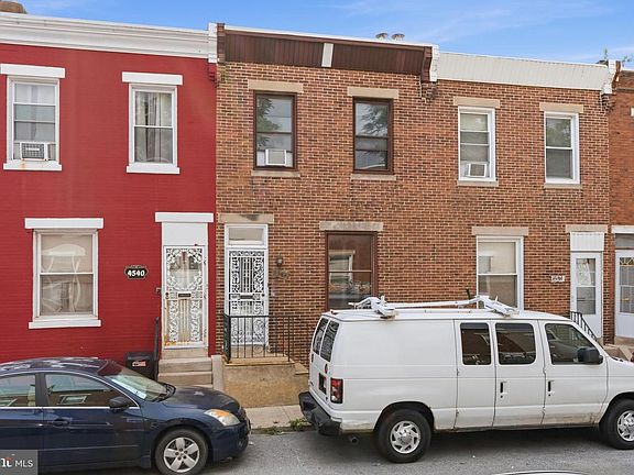 3rd image of 4542 N Mole St