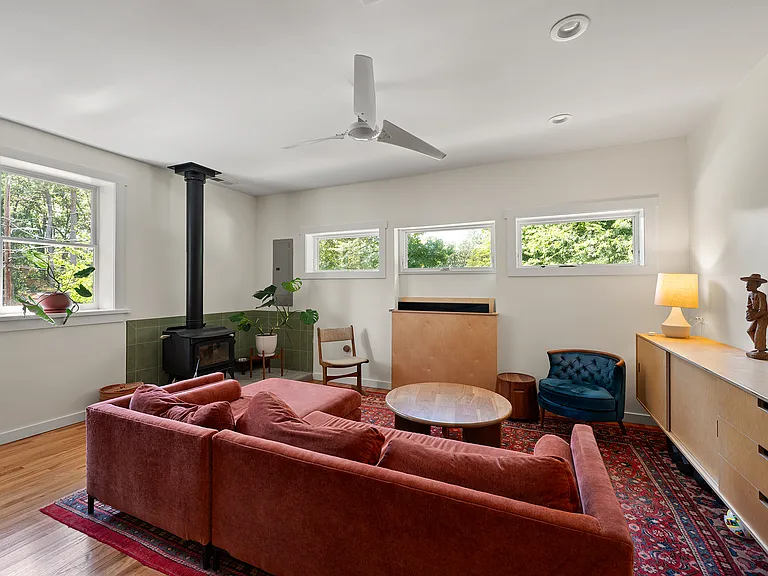 160 Gran Ellen Dr — Photo 32