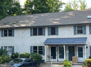 10 Maplewood Ave APT 2B, Mohnton, PA 19540