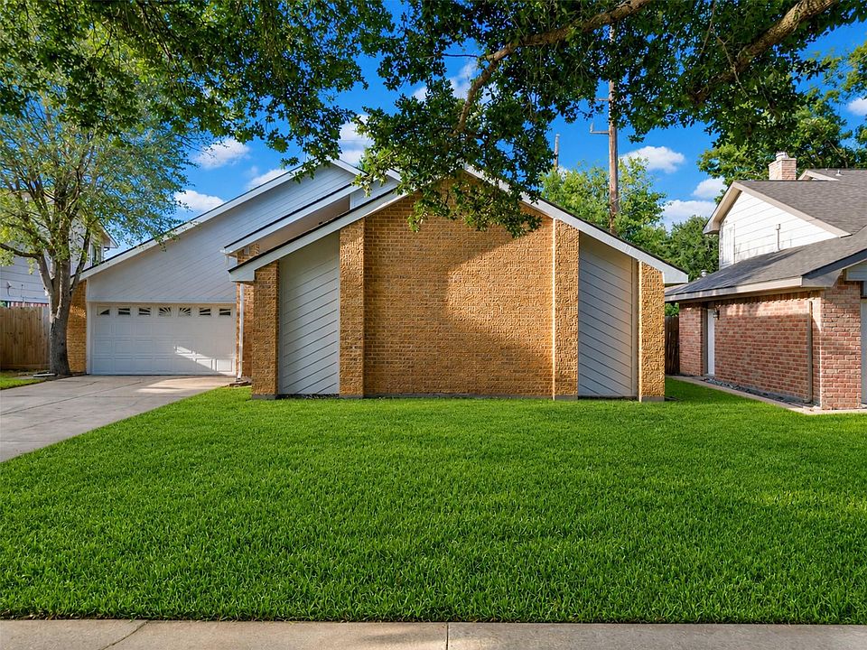 1st image of 3035 Pecan Point Dr