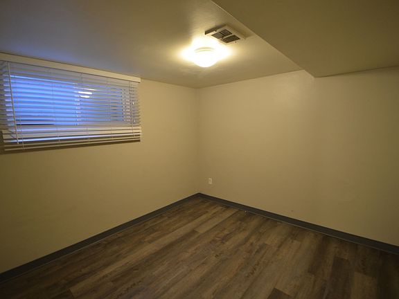 5th image of 5520 S Elati St APT B