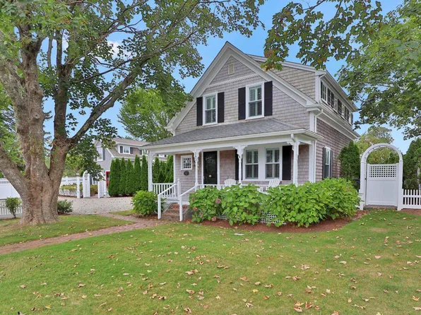 393 Main Street, Chatham, MA 02633