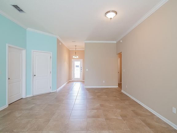 2nd image of 313 Palazzo Cir