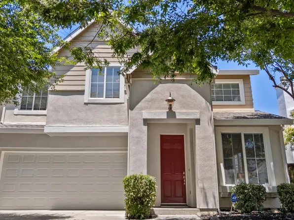 677 Harold Smith Dr, Tracy, CA 95304