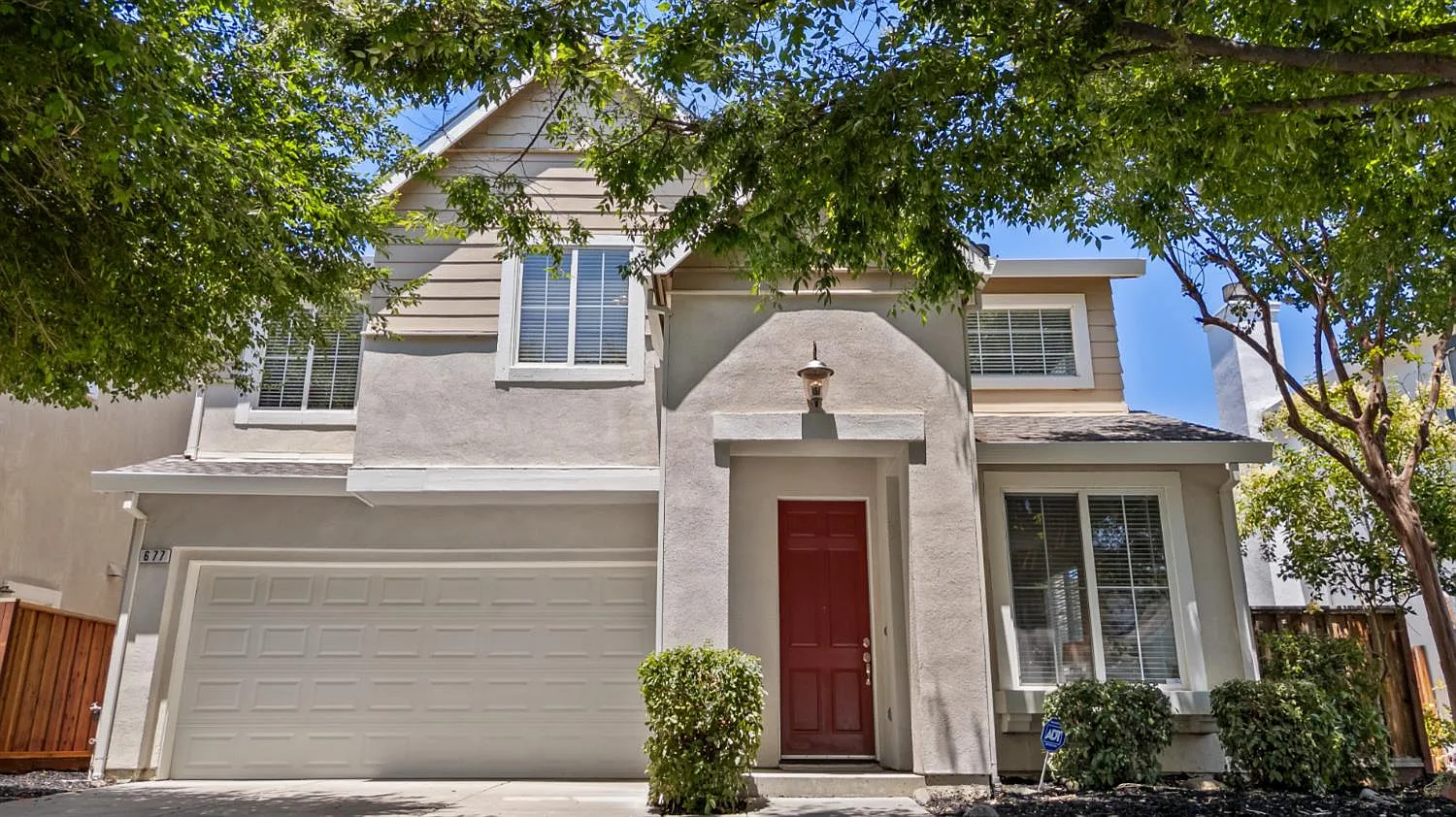 677 Harold Smith Dr photo 1